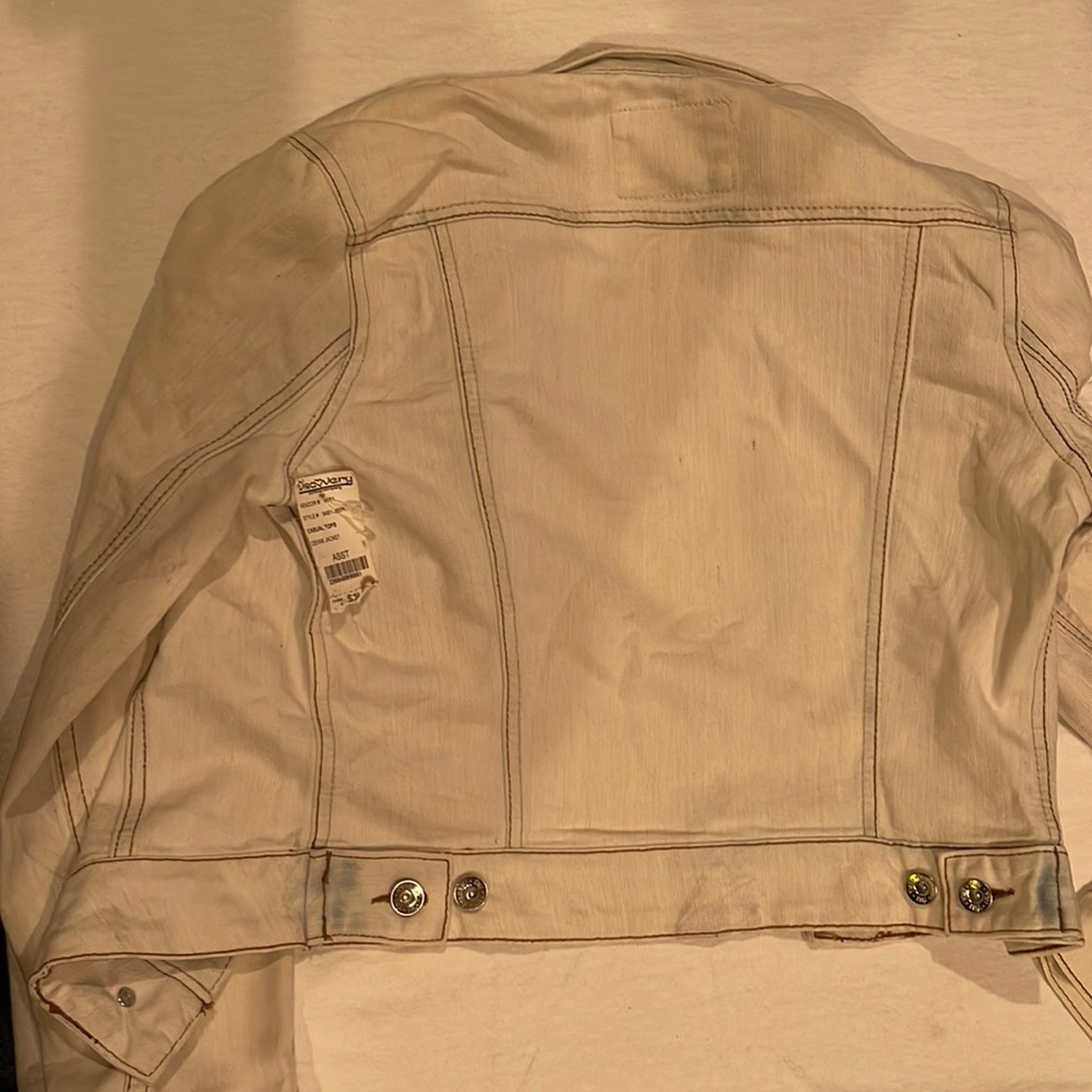 Jean jacket - Picture 5 of 5